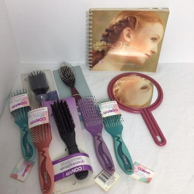 945 Hair Brush Lot