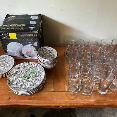 Variety of household goods