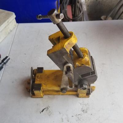 Bench Vise