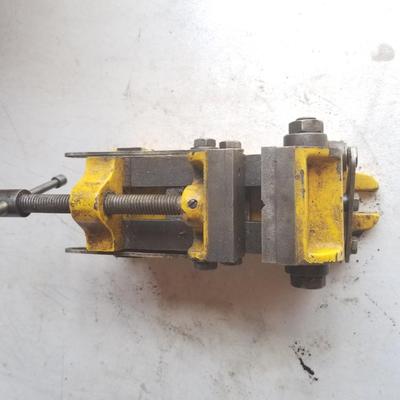 Bench Vise