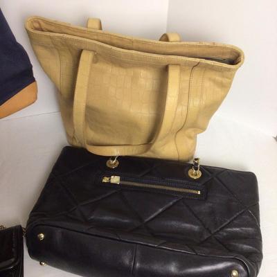 927 Talbotâ€™s Purse Lot