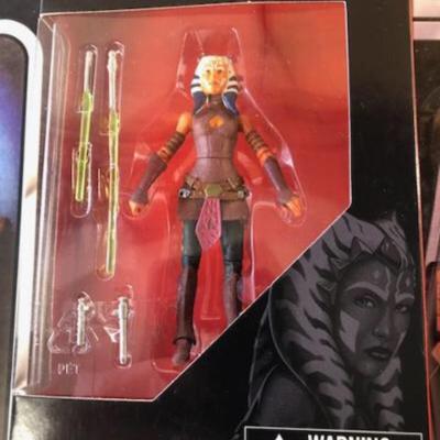 Lot 1031- Star Wars  3.75 action figures new in boxes lot of 6