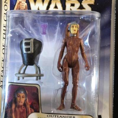 Lot 1031- Star Wars  3.75 action figures new in boxes lot of 6