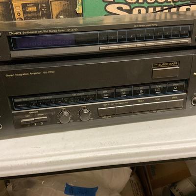 Technics Stereo System With KLH Speakers With Mounting Brackets