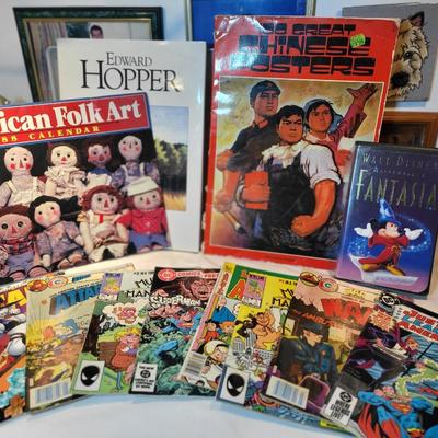 Vintage Bookshelf Finds