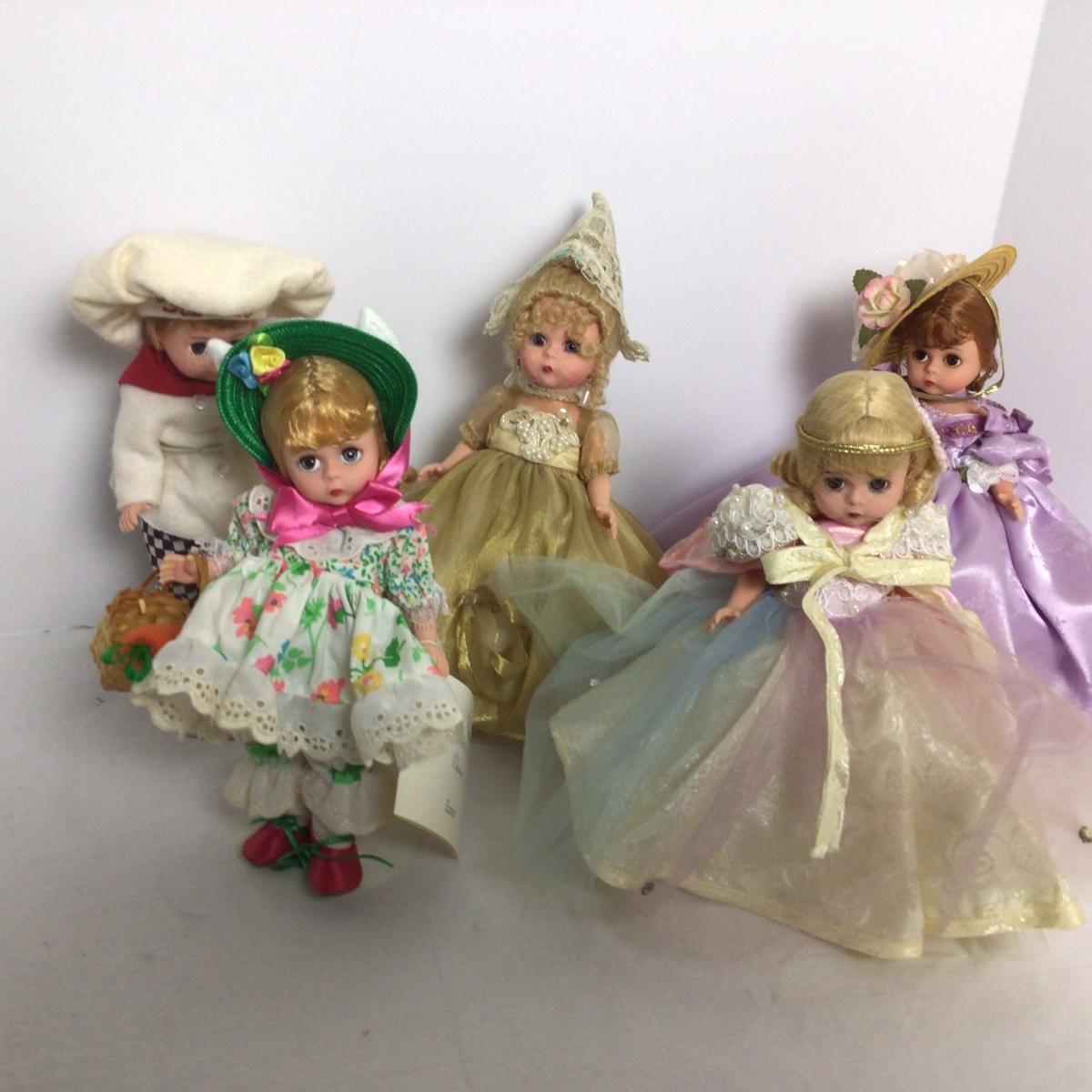 864 Madame Alexander 8” Dolls Lot 