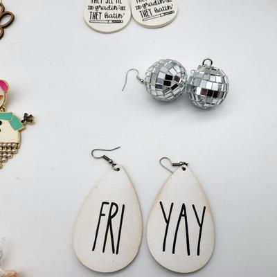 CrAzY, fUn Earring Lot