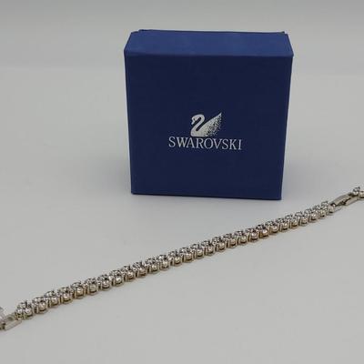Swarovski Silver Tennis Bracelet 7.5" Long