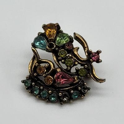 1960 Hollycraft Multi-Stone Pin
