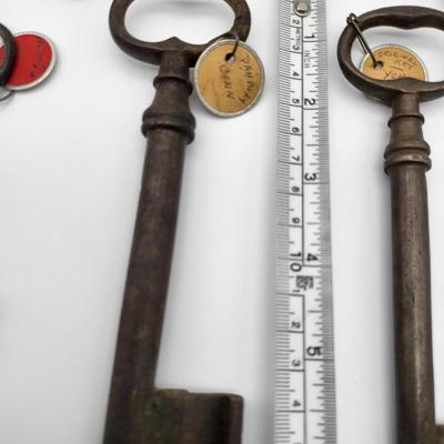 Antique LARGE Skeleton Key Lot