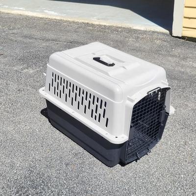 Small-Med. Sized Dog Crate