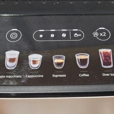 De'Longhi Magnifica Evo Espresso Machine with Frother