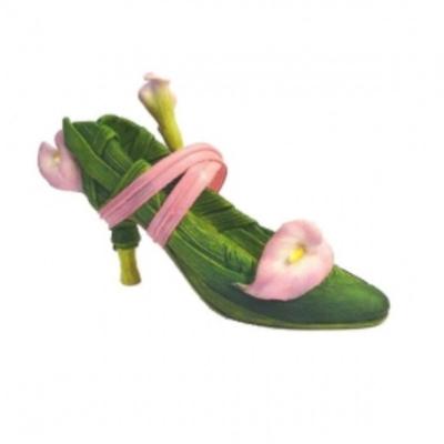 Calla Lily
SIGNED 
1st Breast Cancer Shoe