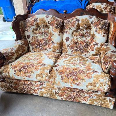 Vintage Retro Country Rustic Two-Seater Couch Love Seat