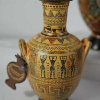 GROUPING OF FOUR STAVROPOULOS ANCIENT GREEK POTTERY REPRODUCTIONS OF QUALITY