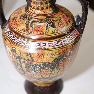 GROUPING OF FOUR STAVROPOULOS ANCIENT GREEK POTTERY REPRODUCTIONS OF QUALITY