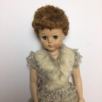 752 Vintage 1950â€™s Bridal Doll