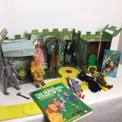 742 Wizard of Oz & Emerald City Play Set & Dolls