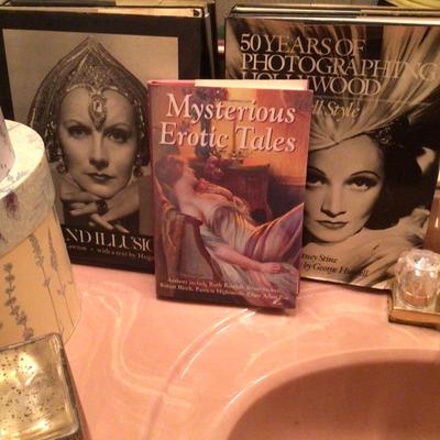 739 Ladies Hat Boxes Old Hollywood Glamour Books