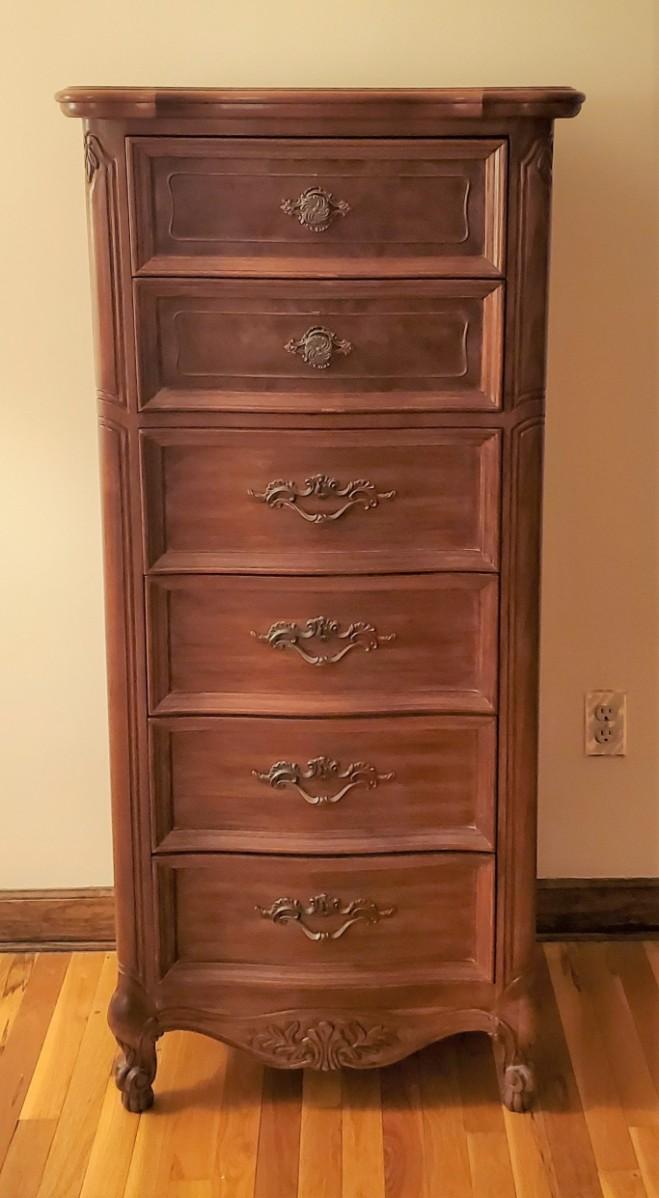 Vintage style Tall Chest of Drawers