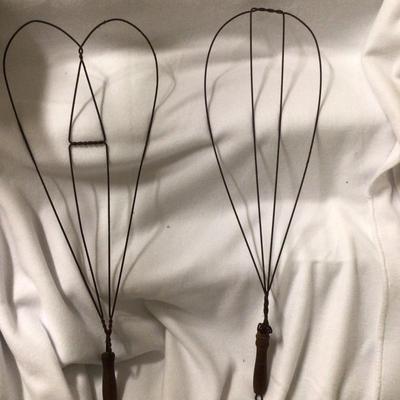 722 Antique Primitive Rug Beaters