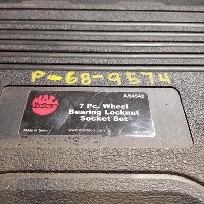 MAC Tools Wheel Bearing Socket Set