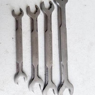 Specialty Tools Wrenches