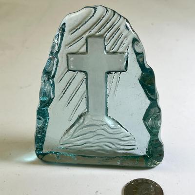 ETCHED IN GLASS CROSS ON MOUND w/ SUN RAYS