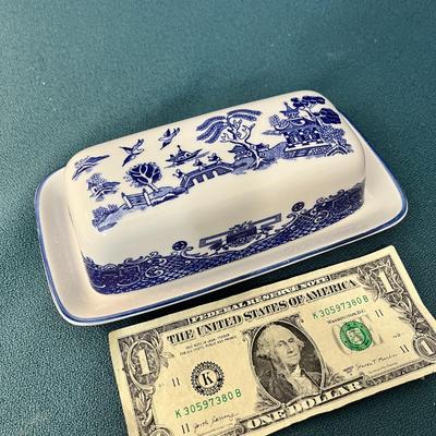 BLUE WILLOW COVERED BUTTER DISH