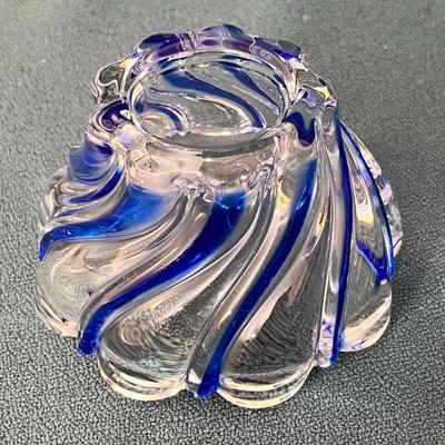 LEADED ART GLASS BLUE SWIRL BOWL