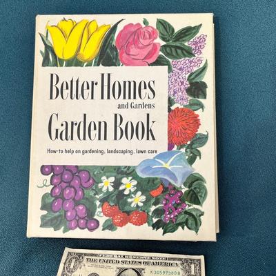 1954 BETTER HOMES & GARDENS GARDEN BOOK