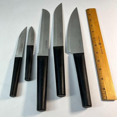 HIGH END KITCHEN KNIFE SET BY BERGHOFF BELGIUM