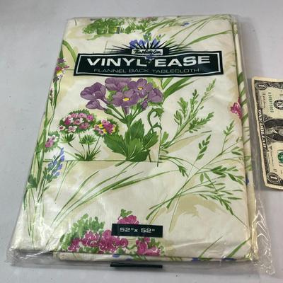 PRETTY VINYL EASE TABLECLOTH NEW IN PACKAGE