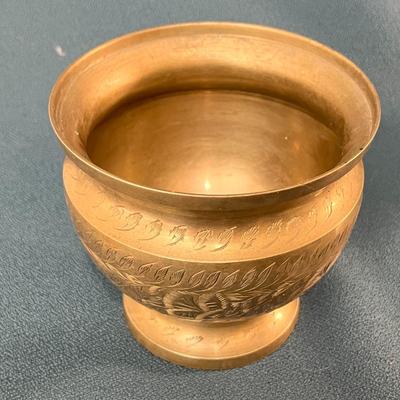 OLDER INDIA HEAVY-ISH BRASS BOWL INTRICATELY INCISED
