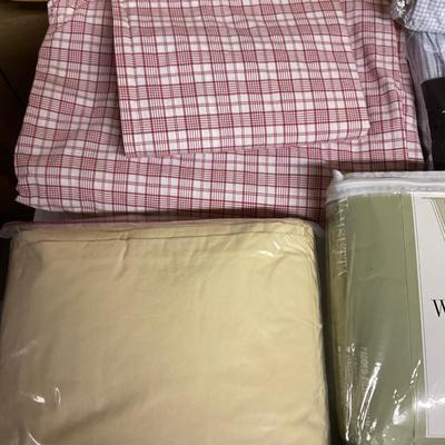 King Sheets, Pillow Cases And Shams.