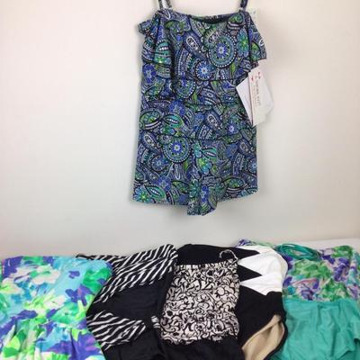 141 Ladies Bathing Suit Lot