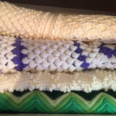 143 Knit Afghan Lot