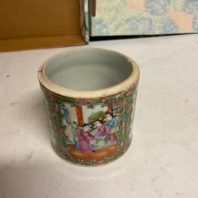 Antique Chinese Ceramic Spice Jar.