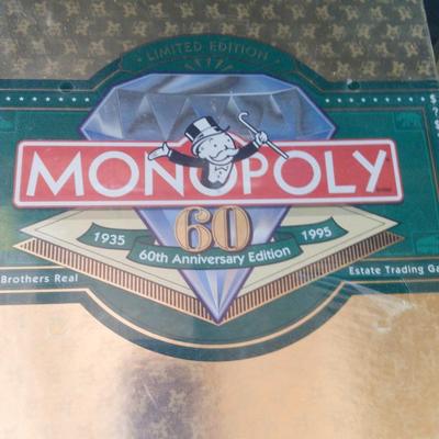 NEW MONOPOLY 60TH ANNIVERSARY GAME & PAGODA