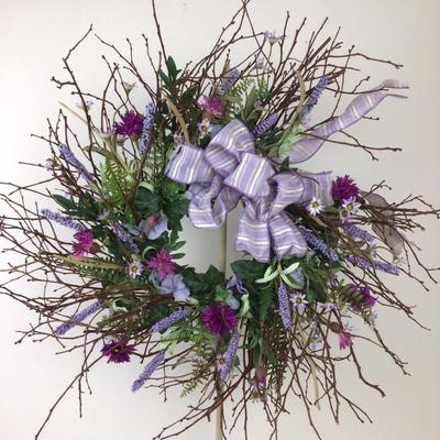 179 Purple Faux Flower Wreath