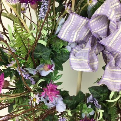 179 Purple Faux Flower Wreath