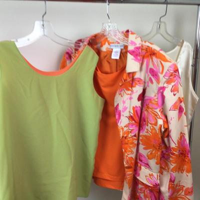 070 Susan Graver Clothing Lot
