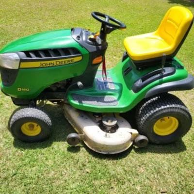 John Deere model D140 riding lawnmower, 22 HP gross, 48