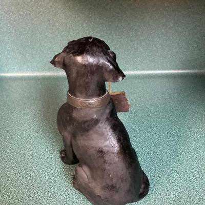 Resin Labrador Dog Statue