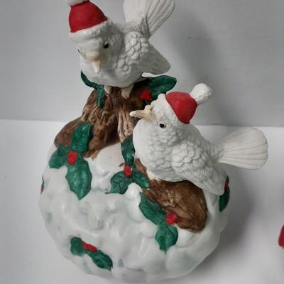 Princeton Gallery Fine porcelain Bird Any Mail? Lenox 1997 Christmas Chickadee and Musical Christmas Doves