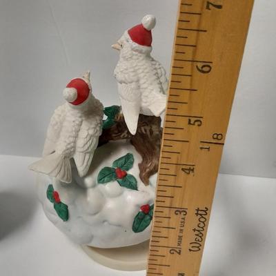 Princeton Gallery Fine porcelain Bird Any Mail? Lenox 1997 Christmas Chickadee and Musical Christmas Doves