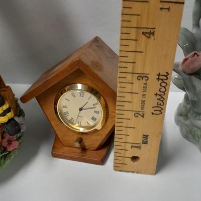 Music boxes and Bird houses Clock bird house, porcelain Garden birds