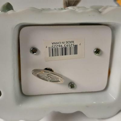 Music boxes and Bird houses Clock bird house, porcelain Garden birds