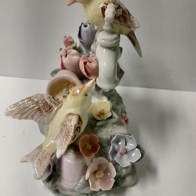 Music boxes and Bird houses Clock bird house, porcelain Garden birds
