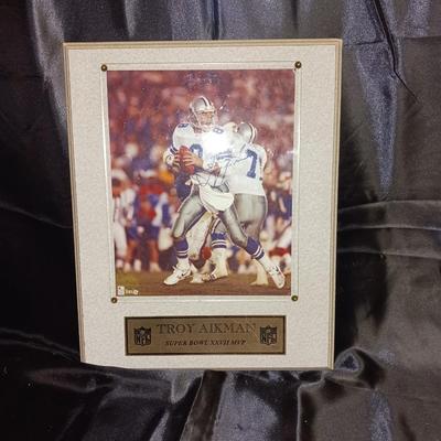 SIGNED TROY AIKMAN FOOTBALL PLAQUE OF THE DALLAS COWBOYS